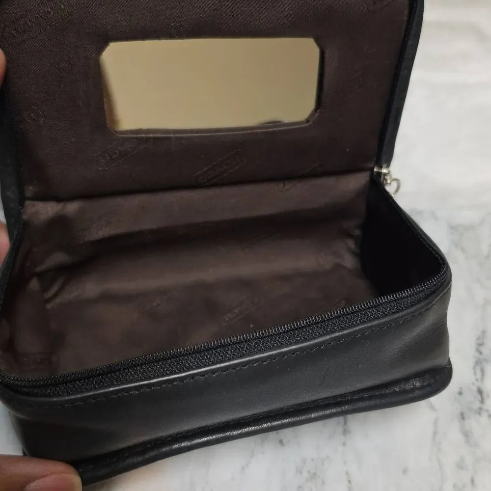 Vintage Coach Chubby Case Black leather cosmetic case